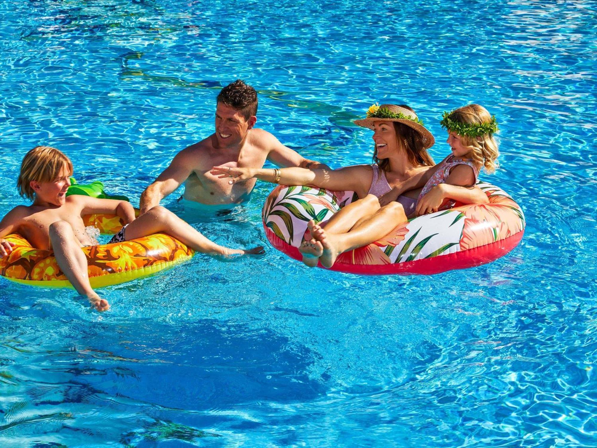 Family King Suite Sofa Bed Ground Floor or Poolside